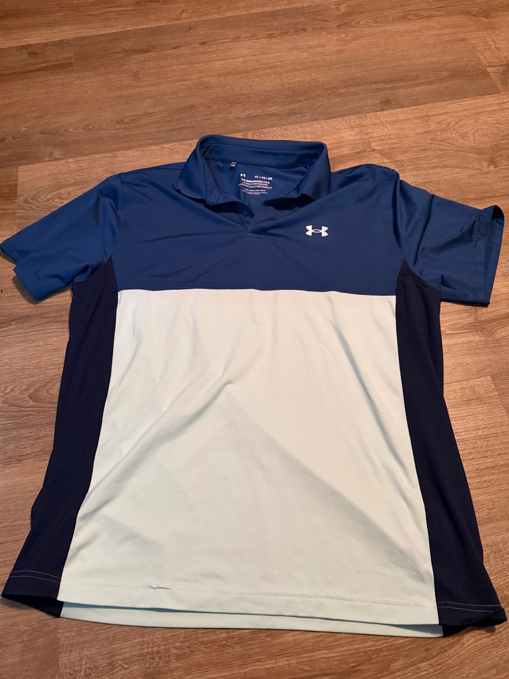 Under Armour Men’s Navy & Light Blue Colorblock Polo